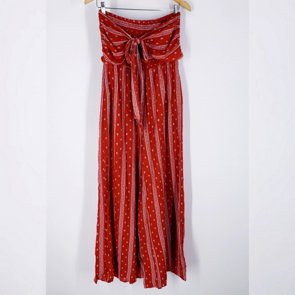 LuLu’s Raine Washed Red Print Strapless Jumpsuit Small